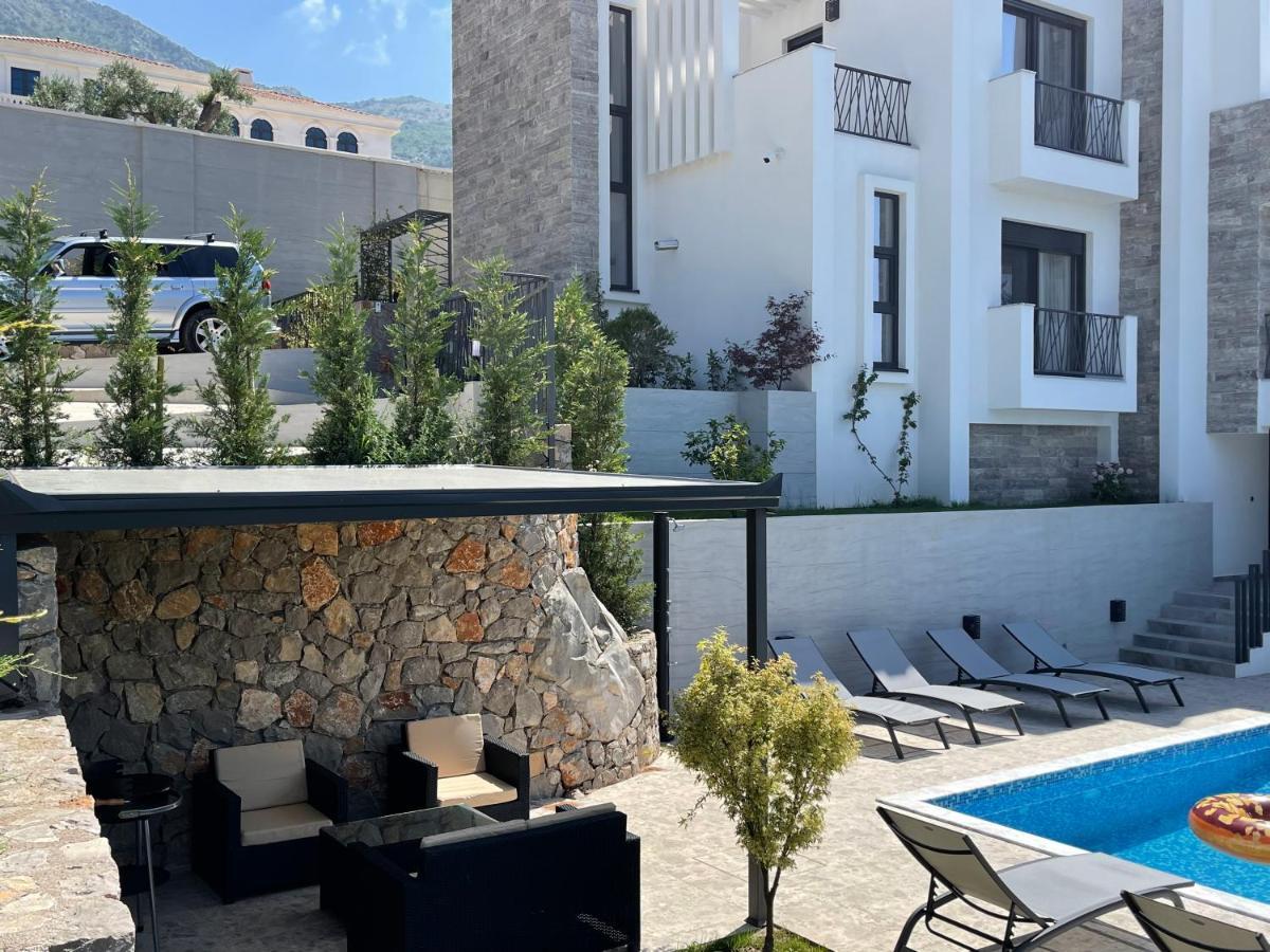 Villa Pine Бар Екстер'єр фото