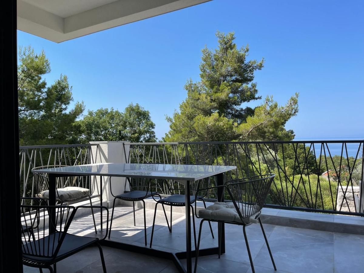 Villa Pine Бар Екстер'єр фото